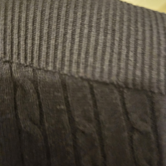 Lauren Ralph Lauren Sweater Size L - Gently used - Picture 6 of 8